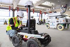 Hyundai E&C holds demonstration of construction robots